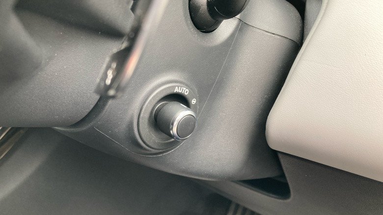 Land Rover Range Rover Evoque 2.0 D200 Autobiography 5dr Auto [Revised] Diesel Hatchback